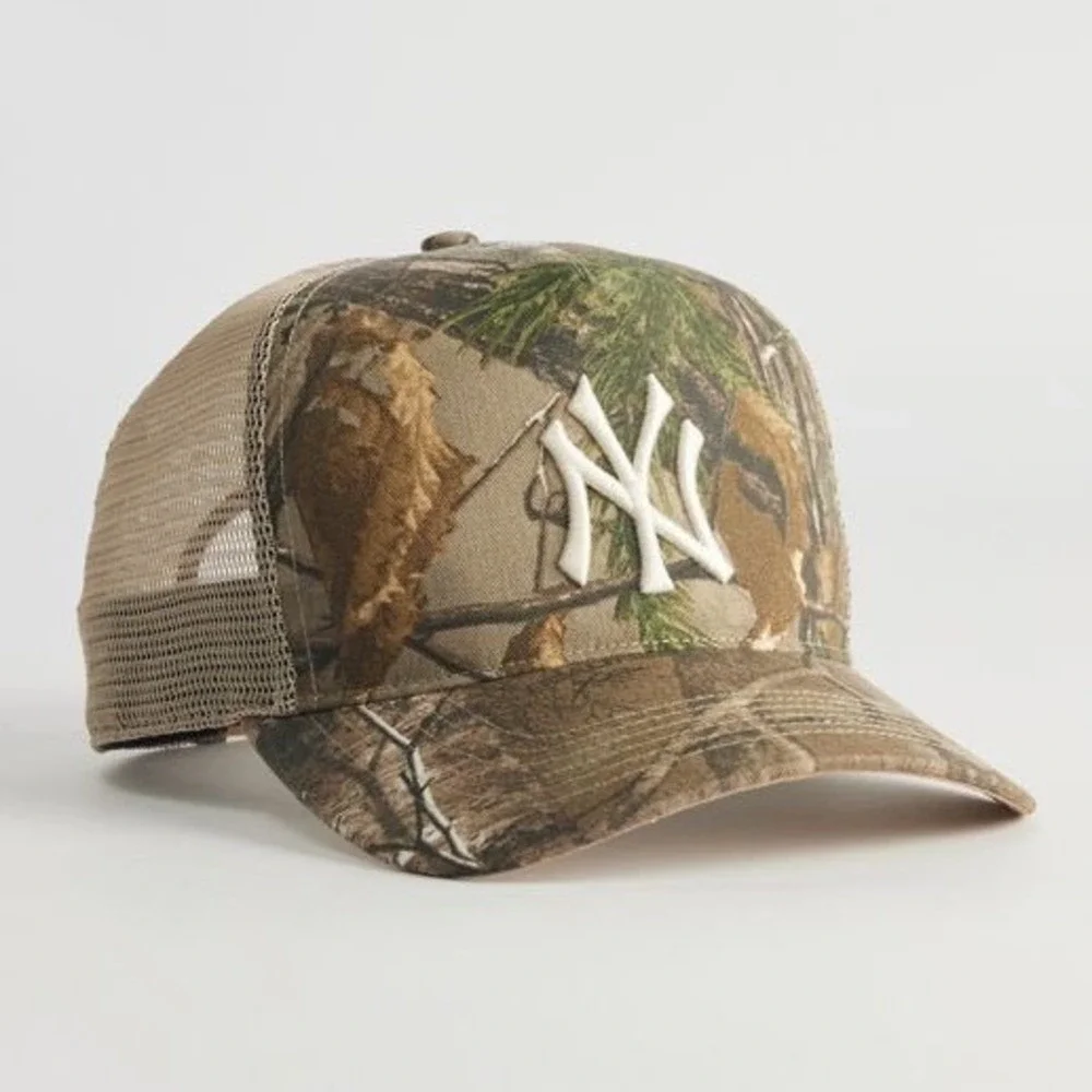 47 Brand MLB New York Yankees Realtree Camo Hitch Trucker Hat Adjustable NWT